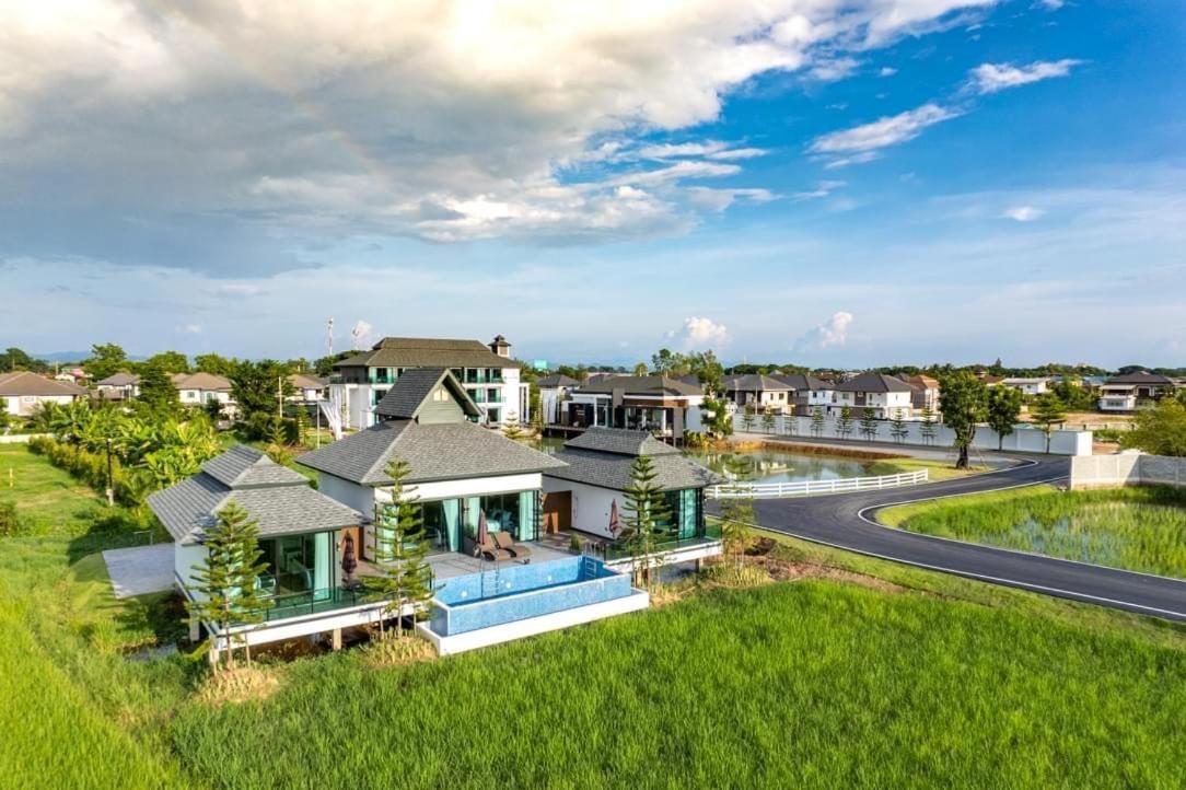 Pim Pool Villa Nan Zewnętrze zdjęcie